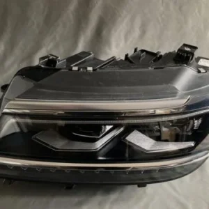 2017 VOLKSWAGEN (VW) TIGUAN PASSENGER LED XENON LKEFT SIDE HEADLIGHT 5NC941081 A