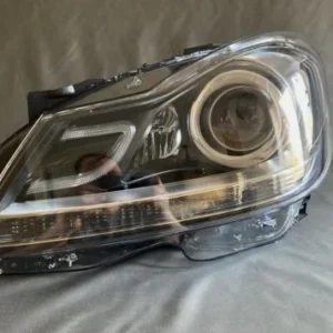 MERCEDES BENZ C CLASS W204 LH LEFT PASSENGER SIDE OEM HID HELLA XENON HEADLIGHT HEADLAMP