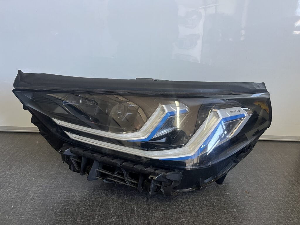 2025-2026 BMW X3 G45 FRONT LEFT OEM USED LED HEADLIGHT HEADLAMP