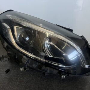 2015 2016 2017 2018 2019 MERCEDES BENZ B CLASS W246 FRONT RIGHT DRIVERS SIDE GENUINE OEM USED LED HEADLIGHT HEADLAMP A2469063001