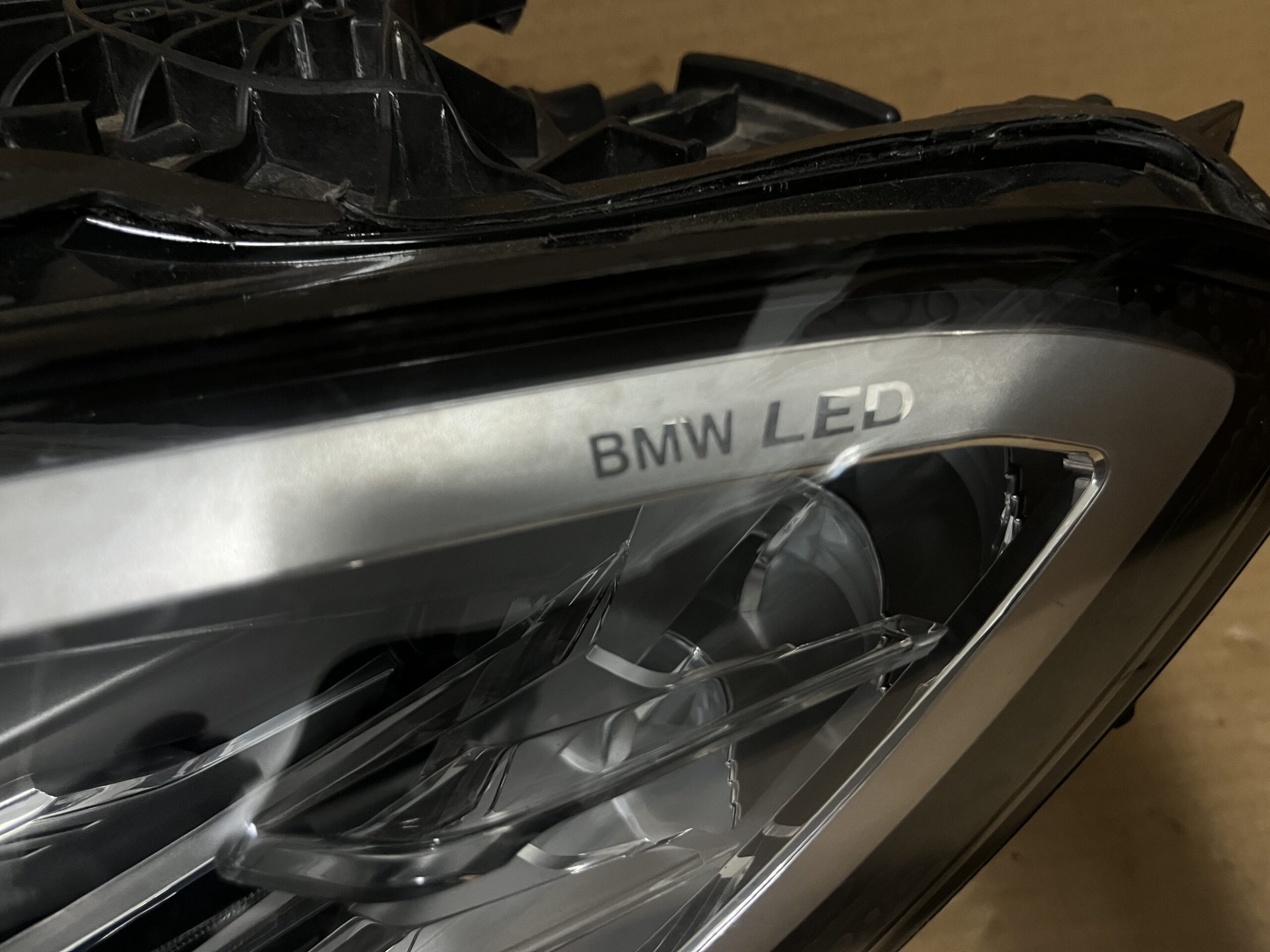 BMW 4 SERIES M3 M4 G22 G23 G26 G80 G82 G83 FRONT LEFT PASSENGER SIDE USED OEM LED HEADLIGHT HEADLAMP - Image 2